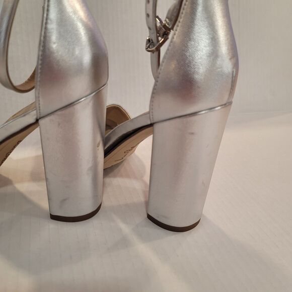 Sam Edelman Yancy size 8M High Block Heel Sandal Ankle Strap Silver Shoes - Picture 5 of 8